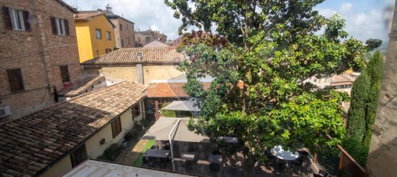15 rooms House in Jesi, Italy No. 2093 18