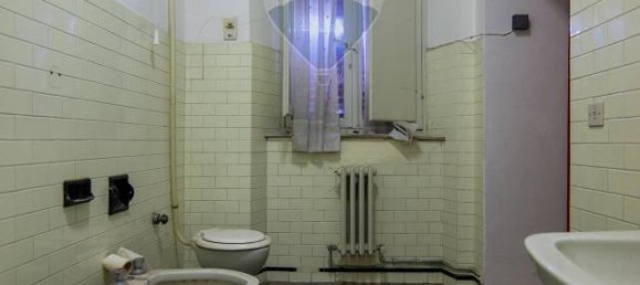 15 rooms House in Jesi, Italy No. 2093 20