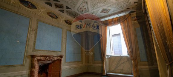 15 rooms House in Jesi, Italy No. 2093 9