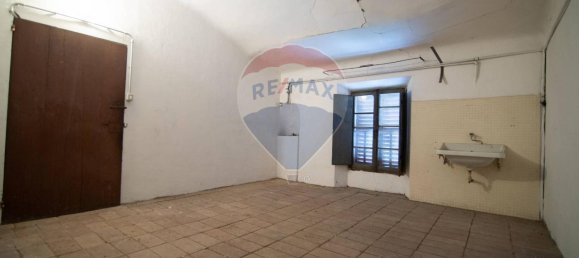 15 rooms House in Jesi, Italy No. 2093 30