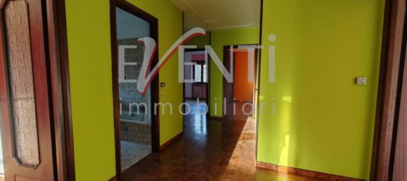 5 rooms Apartment in Perosa Argentina, Italy No. 27048 9
