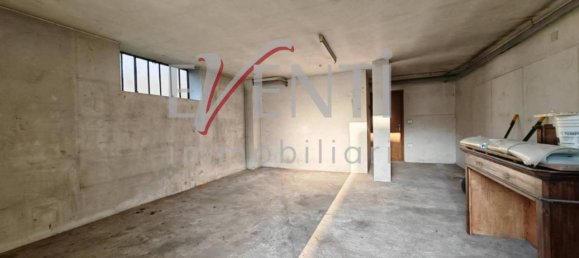 5 rooms Apartment in Perosa Argentina, Italy No. 27048 21