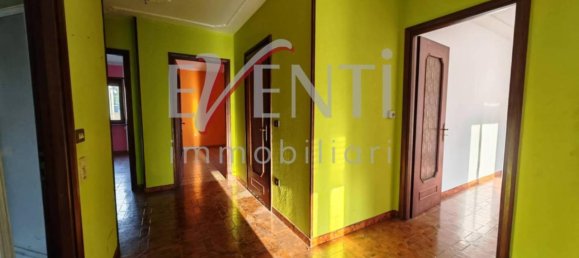 5 rooms Apartment in Perosa Argentina, Italy No. 27048 8