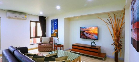 5 bedrooms Villa in Pattaya, Thailand No. 14742 4