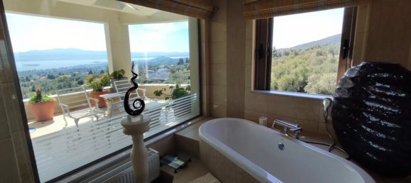 390 m² villa en venta en Euboea, Central Greece, Thessaly and Central Greece, Greece № 99531 4