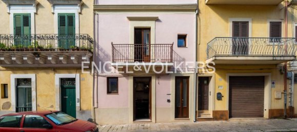 Casa de 3 dormitorios en Ragusa, Italy No. 131347 22