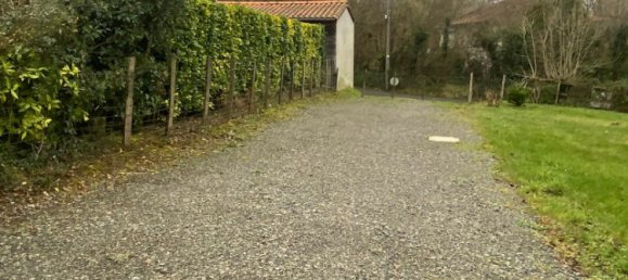 Земельный участок в Ньор, Франция № 123680 3