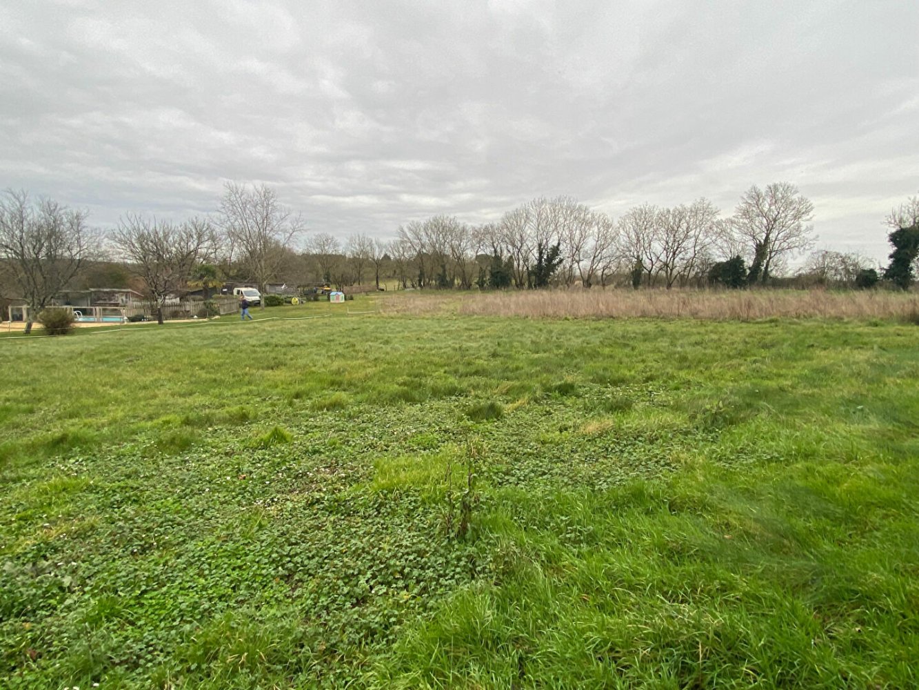 Земельный участок в Ньор, Франция № 123680