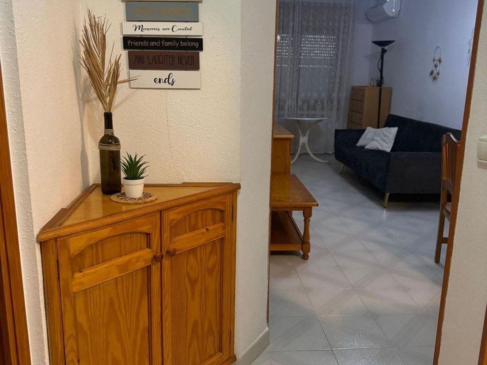 1 bedroom Apartment in Torrevieja, Spain No. 281571