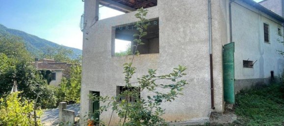 95m² Commercial property in Borghetto d'Arroscia, Italy No. 322528 5