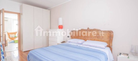 2 bedrooms Apartment in Turin, Italy No. 299370 28