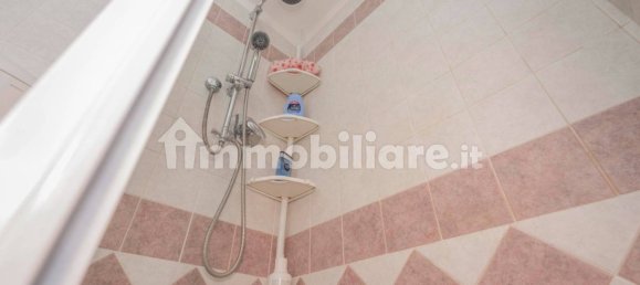 2 bedrooms Apartment in Turin, Italy No. 299370 13