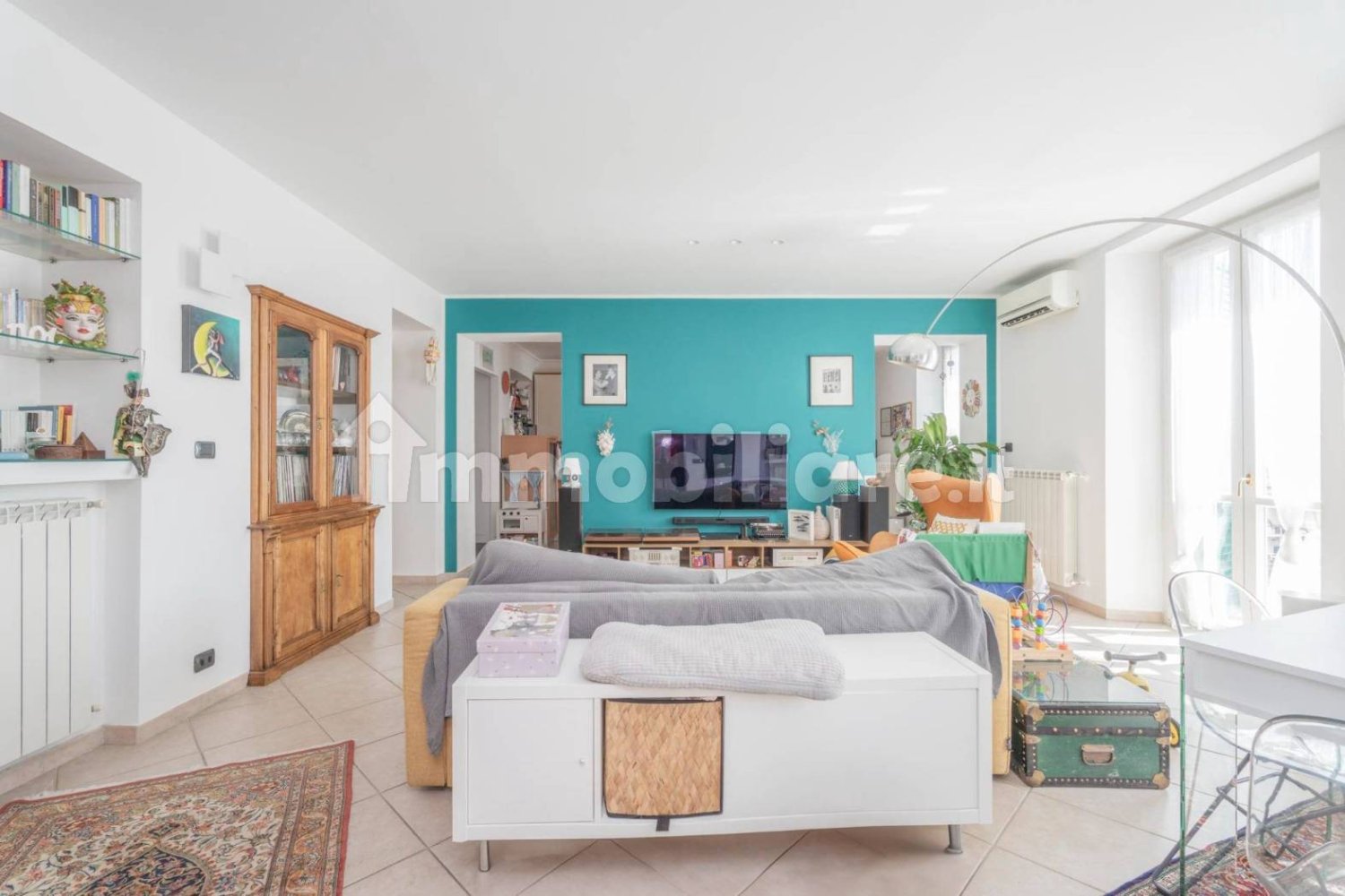 2 bedrooms Apartment in Turin, Italy No. 299370