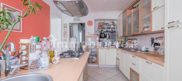 2 bedrooms Apartment in Turin, Italy No. 299370 19