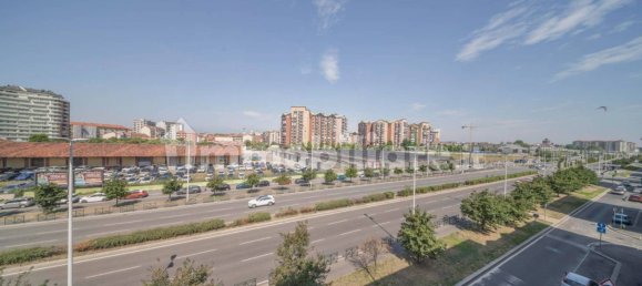 2 bedrooms Apartment in Turin, Italy No. 299370 40