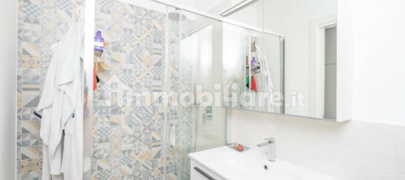 2 bedrooms Apartment in Turin, Italy No. 299370 27