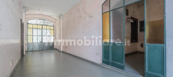 2 bedrooms Apartment in Turin, Italy No. 299370 36