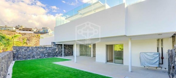 Вилла с 6 спальнями в Адехе, Испания № 16366 21