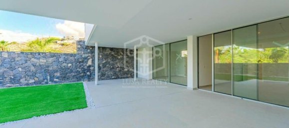 Вилла с 6 спальнями в Адехе, Испания № 16366 23