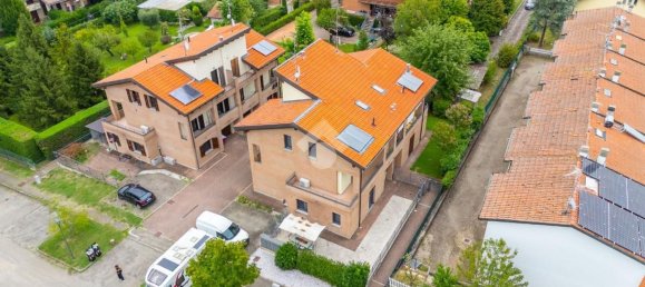 6 bedrooms Apartment in Quattro Castella, Italy No. 330212 33