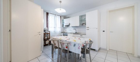 6 bedrooms Apartment in Quattro Castella, Italy No. 330212 26