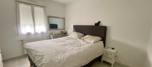 Casa de 3 dormitorios en Saint-Denis-de-l'Hotel, France No. 283442 6