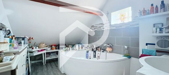 5 bedrooms House in Ormesson-sur-Marne, France No. 175706 9