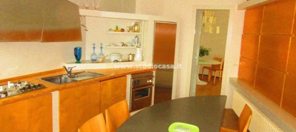 15غرفة فيلا في Lovere, Italy رقم 237829 45