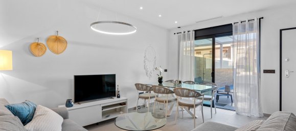 4 bedrooms Villa in Ciudad Quesada, Spain No. 157128 2