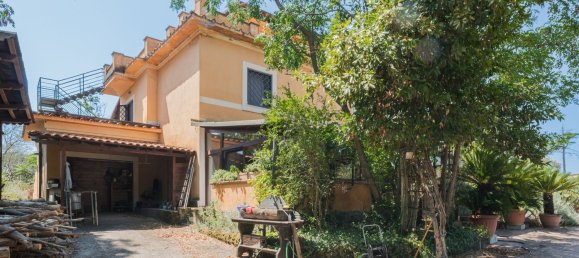 8-salle Villa à Rome, Italy No. 204815 3