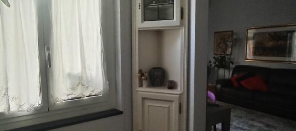 6غرفة شقة في Genoa, Italy رقم 28093 3