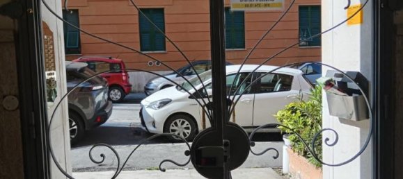 6غرفة شقة في Genoa, Italy رقم 28093 21