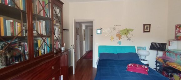 6غرفة شقة في Genoa, Italy رقم 28093 2