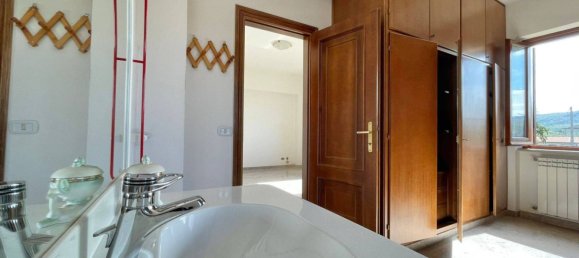 3 غرف نوم فيلا في Sora, Italy رقم 56367 38