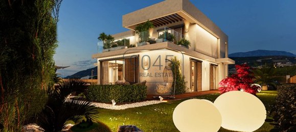 Villa de 4 dormitorios en Quartu Sant'Elena, Italy No. 404411 3