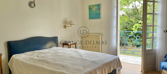 7 bedrooms House in Bruges, France No. 303531 2