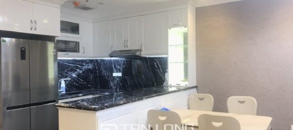 2 bedrooms Apartment in Tay Ho, Vietnam No. 1203 3