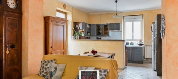 4 bedrooms Villa in Brindas, France No. 335374 9