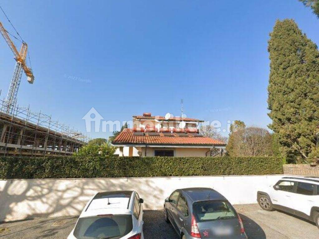 Вилла с 2 спальнями в Рим, Италия № 9029