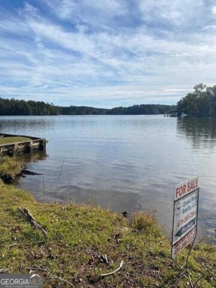  Land in Eatonton, USA No. 550077