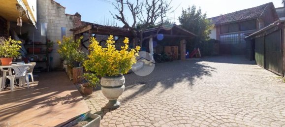 5 rooms House in Piossasco, Italy No. 285898 2