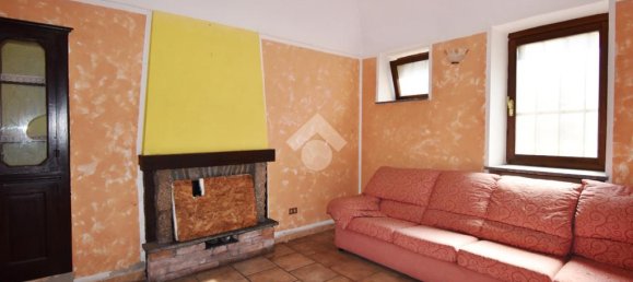 3 Schlafzimmer Haus in Azeglio, Italy, Nr. 178234 3