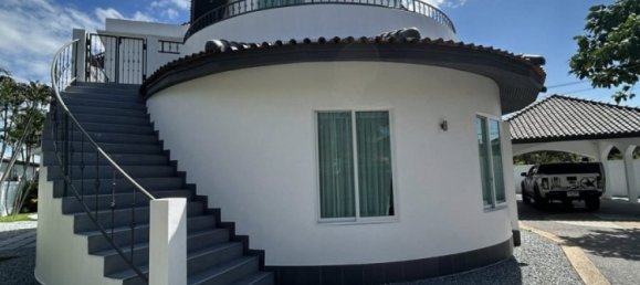 4 bedrooms House for rent in Pattaya, Chonburi, Eastern Thailand, Thailand № 70034 3