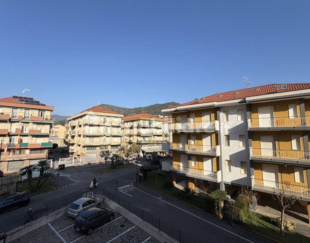 3 Schlafzimmer Wohnung in Pietra Ligure, Italy, Nr. 167626