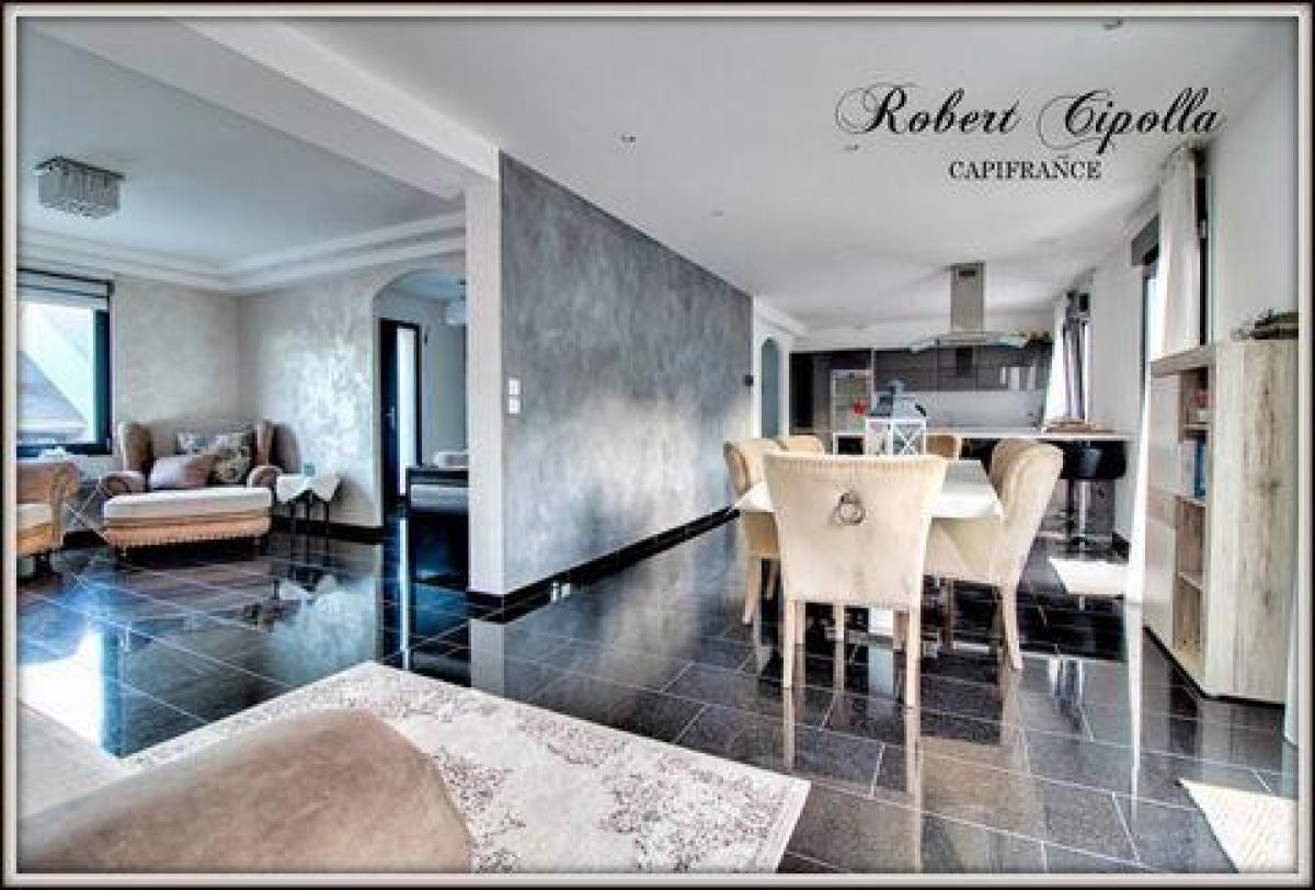 Дом с 3 спальнями в Фамек, Франция № 7868