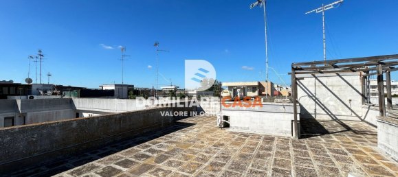 3 Schlafzimmer Wohnung in Cavallino, Italy, Nr. 362810 12