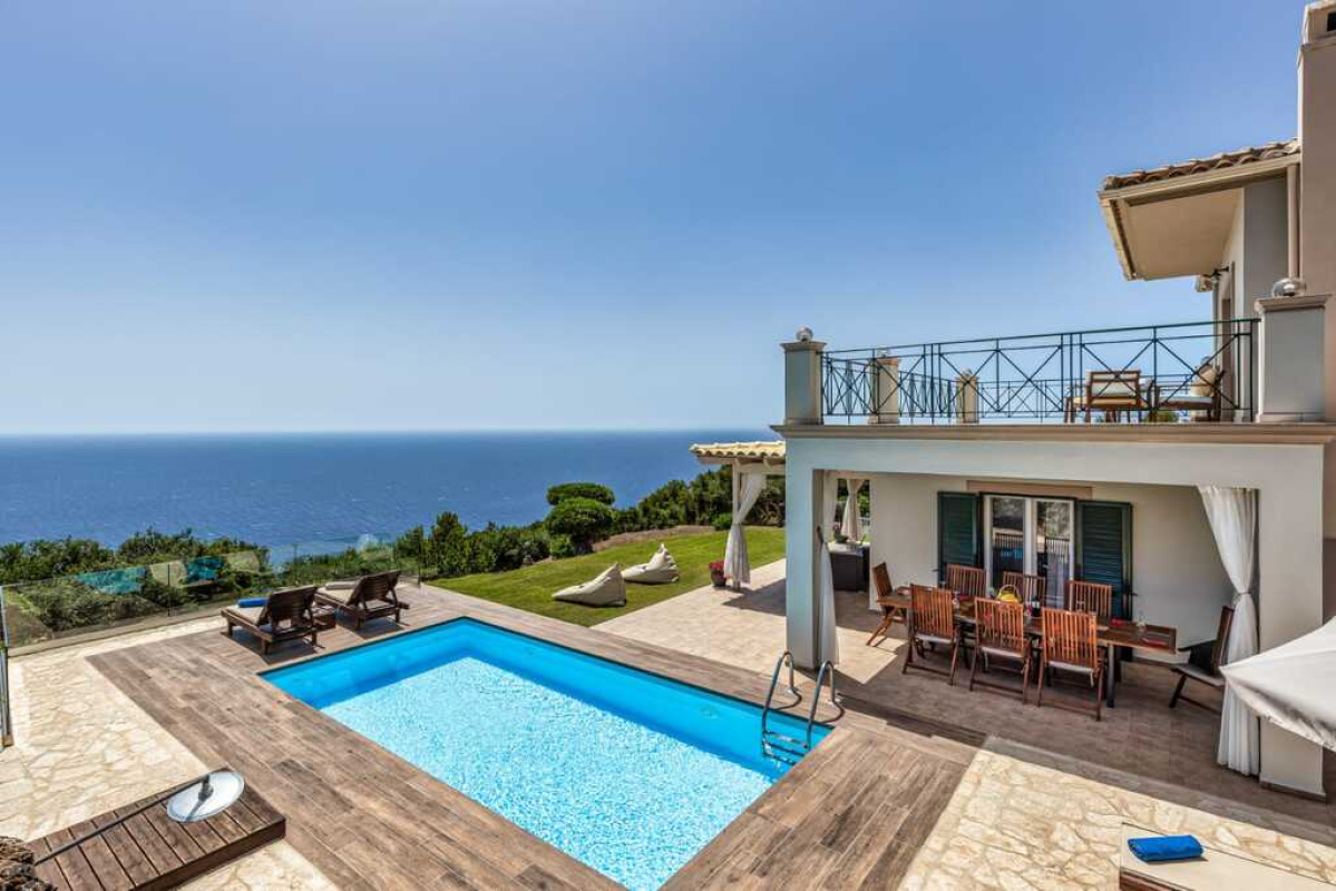 3 غرف نوم فيلا في Corfu, Greece رقم 90256