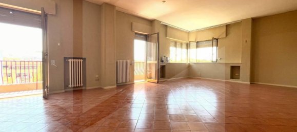 4 rooms Apartment in Andria, Italy No. 15102 2