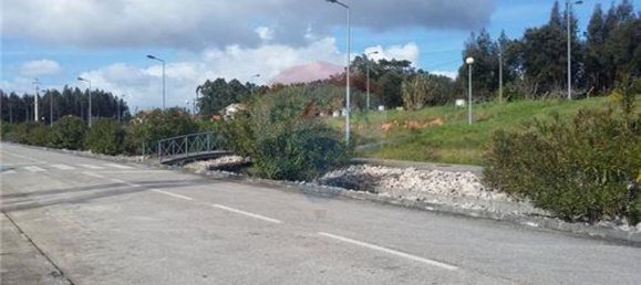 813m² Land in Esgueira, Portugal No. 188833 2