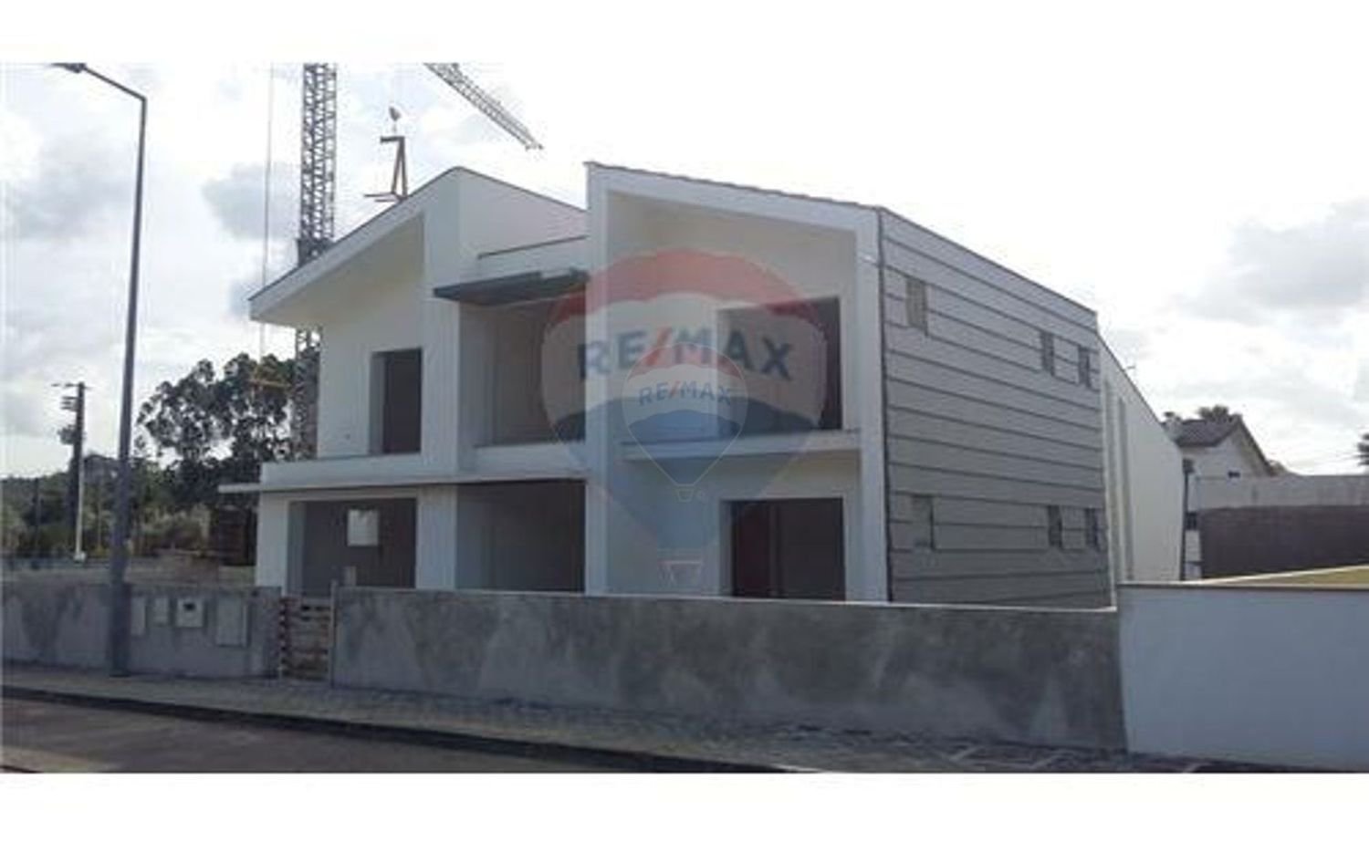 813m² Land in Esgueira, Portugal No. 188833